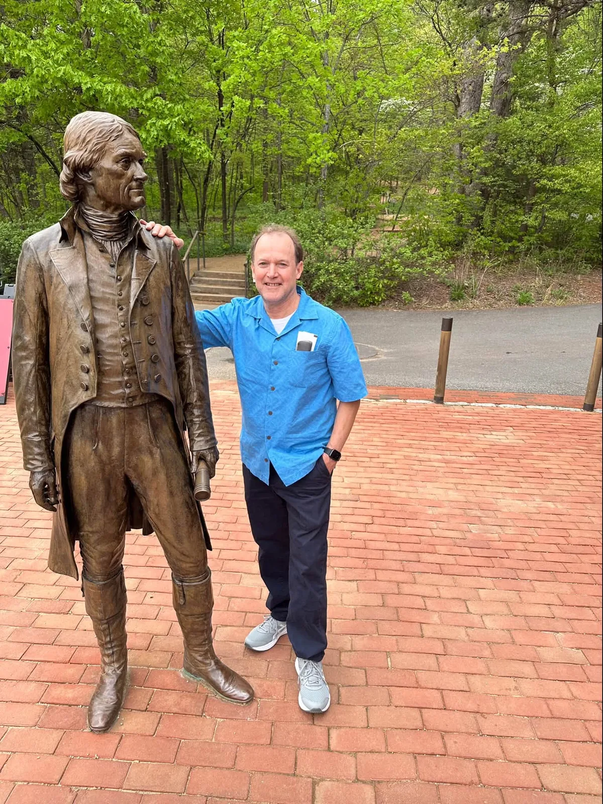 Poncho Casso visiting the Thomas Jefferson memorial